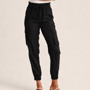 Abercrombie Black Cargo Jogger Pants Small Regular Lyocell Lightweight